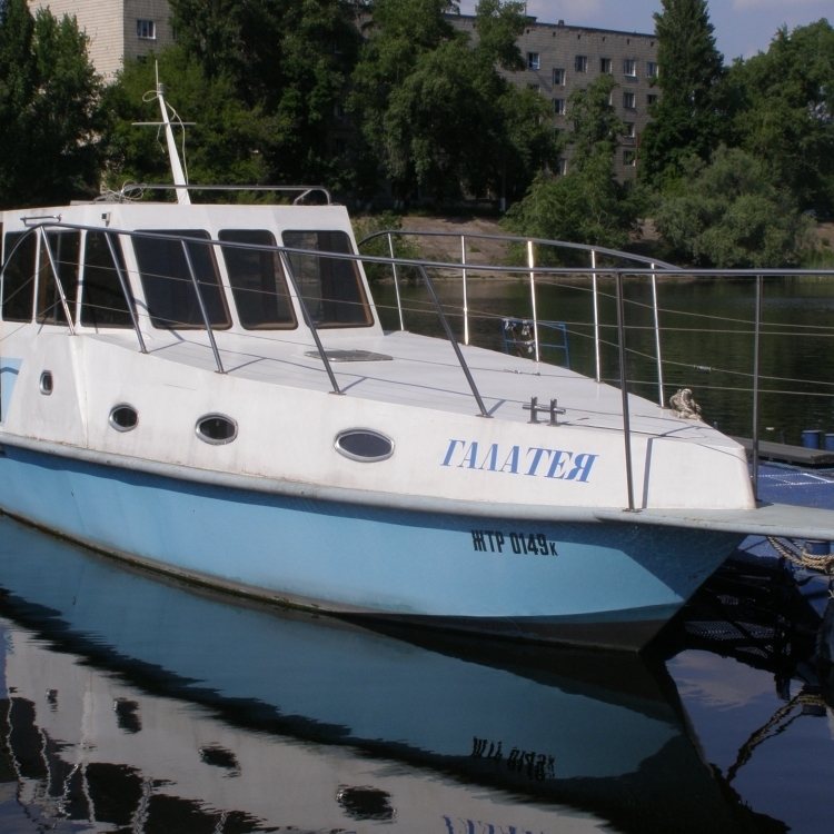 Фото арендуемой яхты Галатея на сайте kater-yahta.com.ua