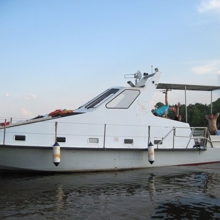 Фото арендуемой яхты Свой на сайте kater-yahta.com.ua