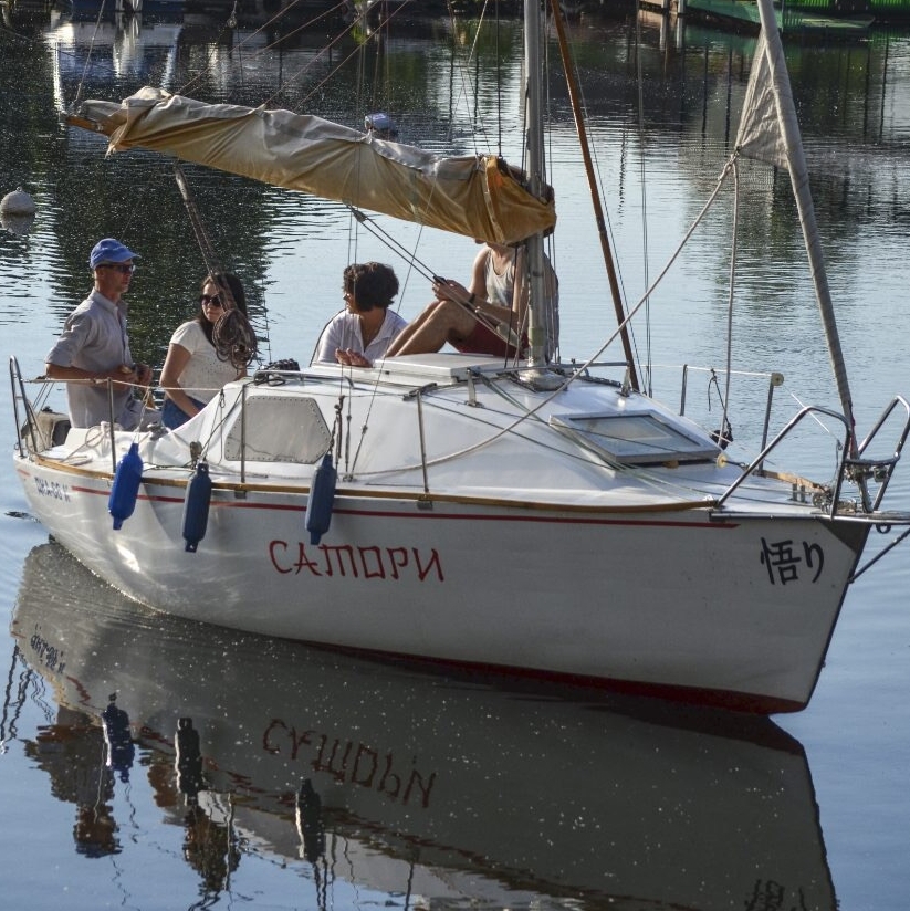 Фото арендуемой яхты Сатори на сайте kater-yahta.com.ua