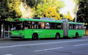 12-троллейбус-в-Киеве (1)