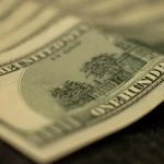 Чи дійсні долари 2006 року: відповідь без зайвих слів