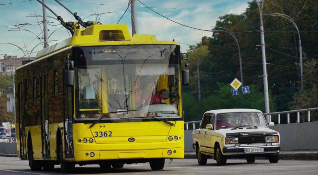 trolejbus-38-kyyiv-1024x563
